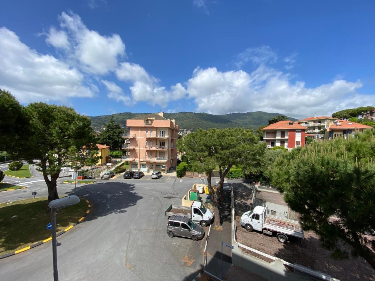 Hotel I Due Gabbiani Citr 9006 Marina dʼMarina dʼAndora Bagian luar foto