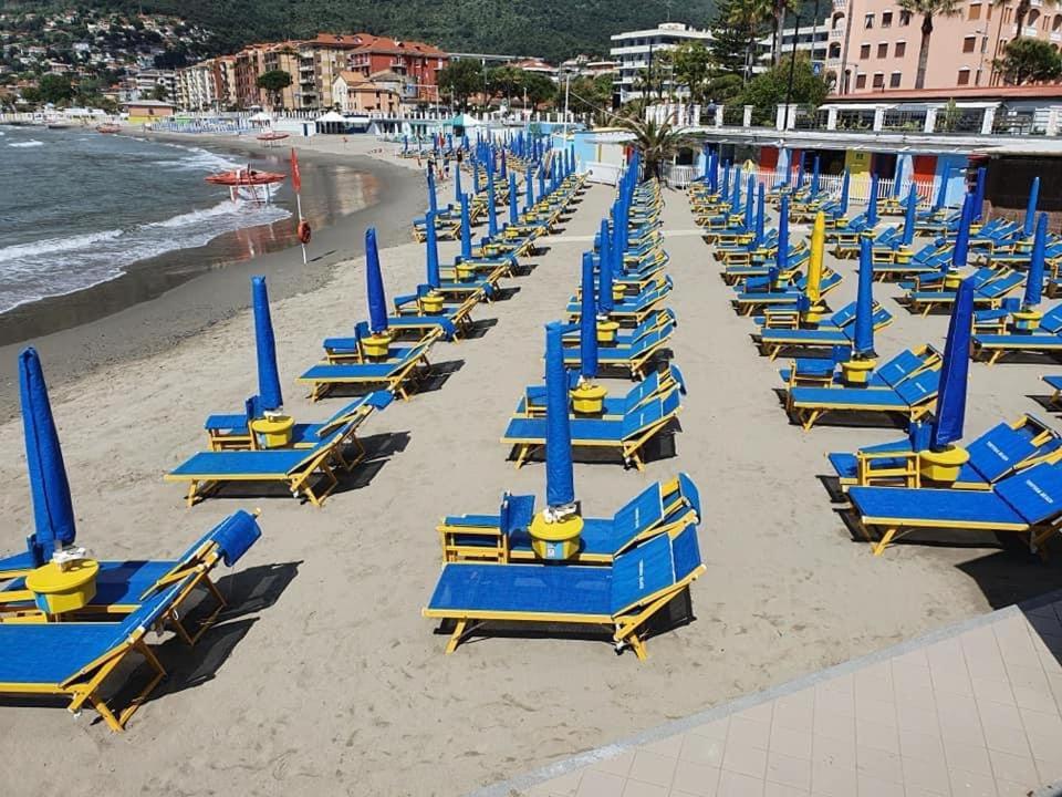 Hotel I Due Gabbiani Citr 9006 Marina dʼMarina dʼAndora Bagian luar foto