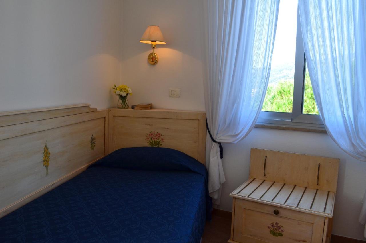 Hotel I Due Gabbiani Citr 9006 Marina dʼMarina dʼAndora Bagian luar foto